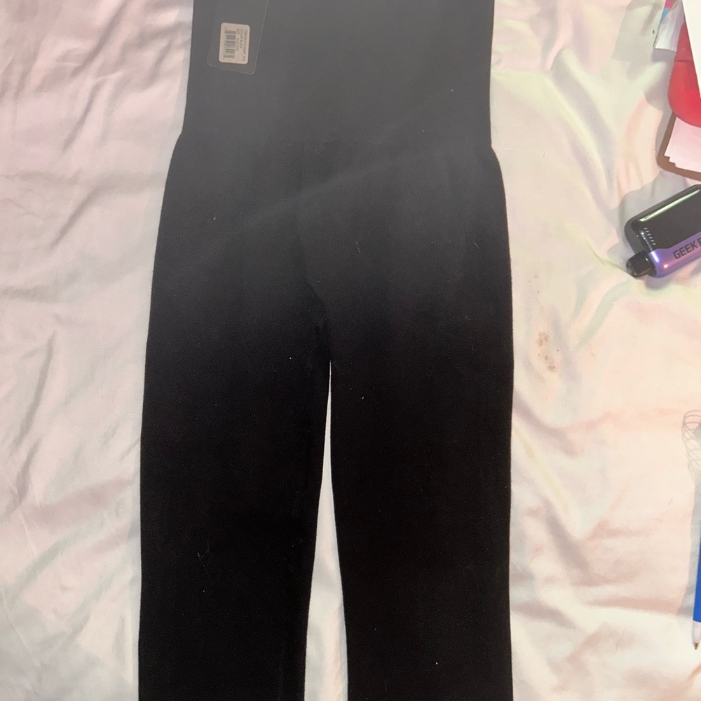 Yelete Women's Elegant Black Straight leg Leggings